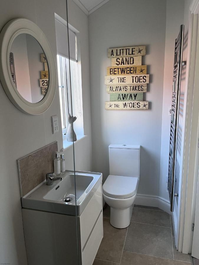 The Lake House At The Bay Filey, Sleeps 4, 1 Dog Welcome For Free Too Exterior foto